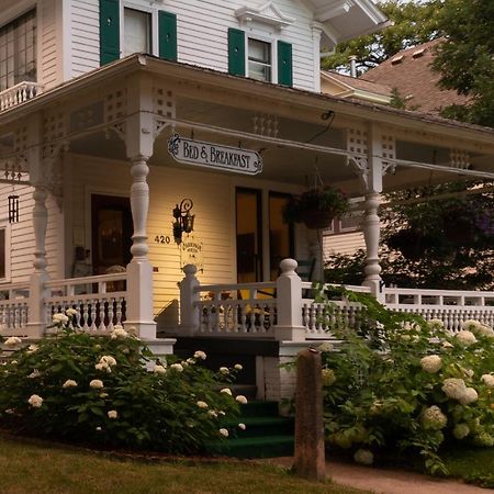 Carriage House Bed & Breakfast Winona Exterior foto