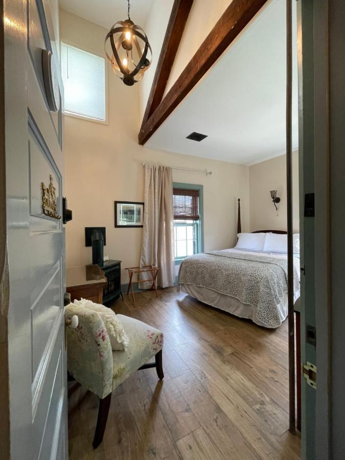 Carriage House Bed & Breakfast Winona Exterior foto