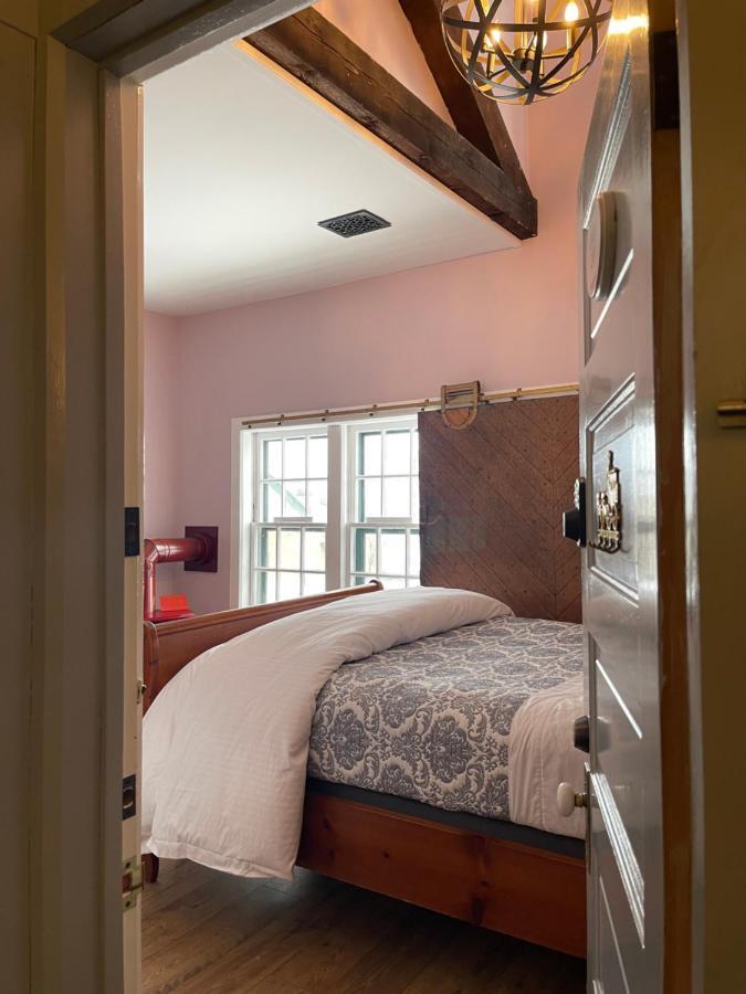 Carriage House Bed & Breakfast Winona Exterior foto