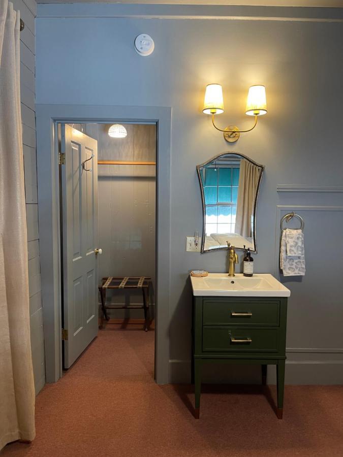 Carriage House Bed & Breakfast Winona Exterior foto