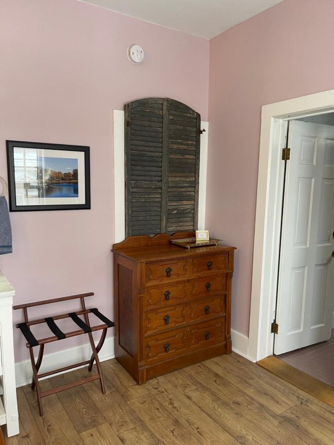 Carriage House Bed & Breakfast Winona Exterior foto
