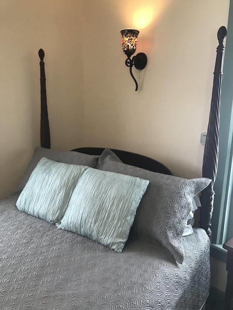 Carriage House Bed & Breakfast Winona Exterior foto